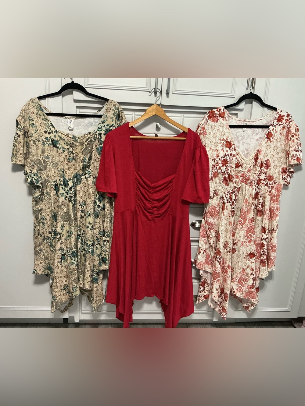 Bundle of 3 YUMMY PLUS 6X Handkerchief Hem Tunic Tops